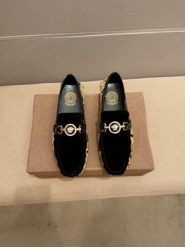 Versace Men's Shoes 537